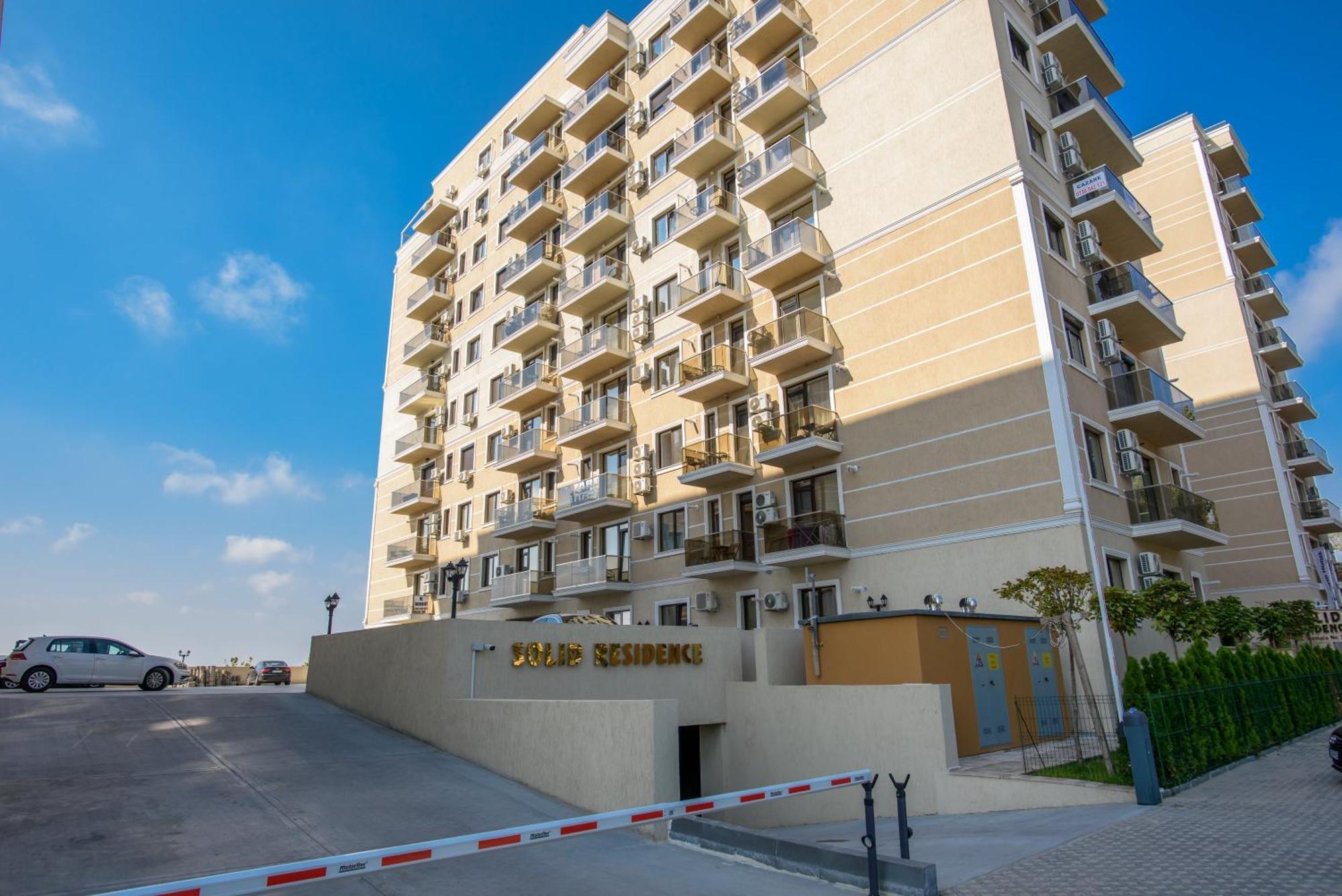 Solid Apartments Mamaia Exterior photo